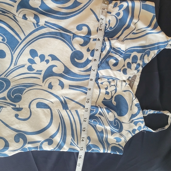 Women's summer dress....id#020 - Picture 5 of 6